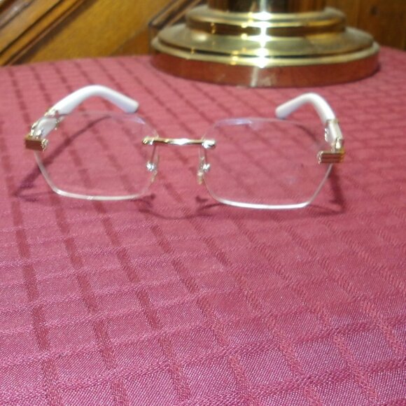 *** Eye Glasses *** - Picture 1 of 2